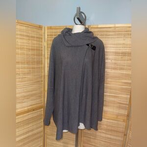 Napa Valley gray knit poncho wrap turtleneck sweater faux leather buckle L XL